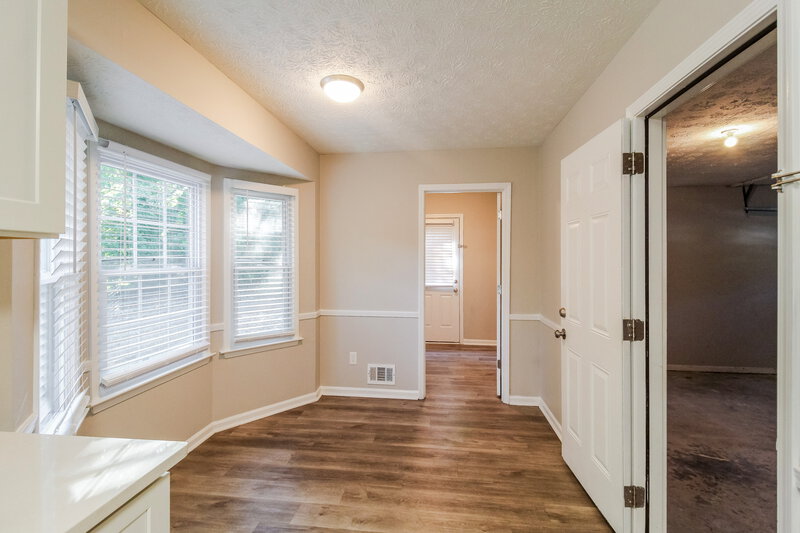 1,940/Mo, 2985 Cordite Loop Snellville, GA 30039 Breakfast Nook View