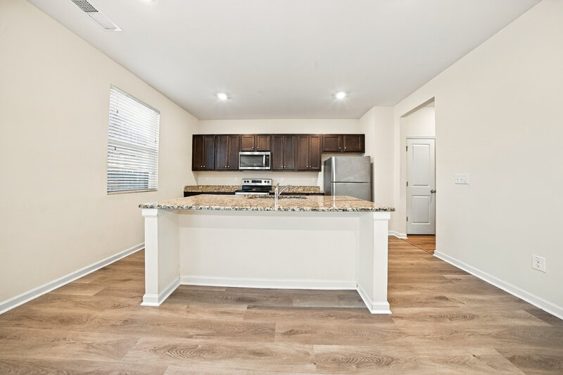 2,325/Mo, 437 Culloden Moor Dr McDonough, GA 30253 Kitchen View