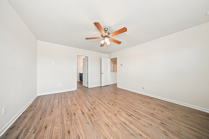 2,325/Mo, 437 Culloden Moor Dr McDonough, GA 30253 Primary Bedroom View 2