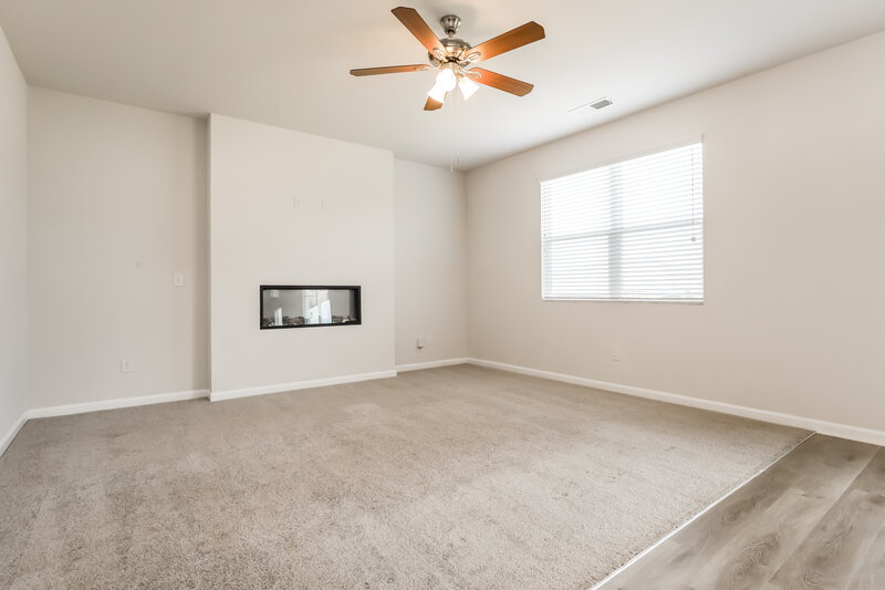 2,330/Mo, 429 Culloden Moor Dr McDonough, GA 30253 Living Room View