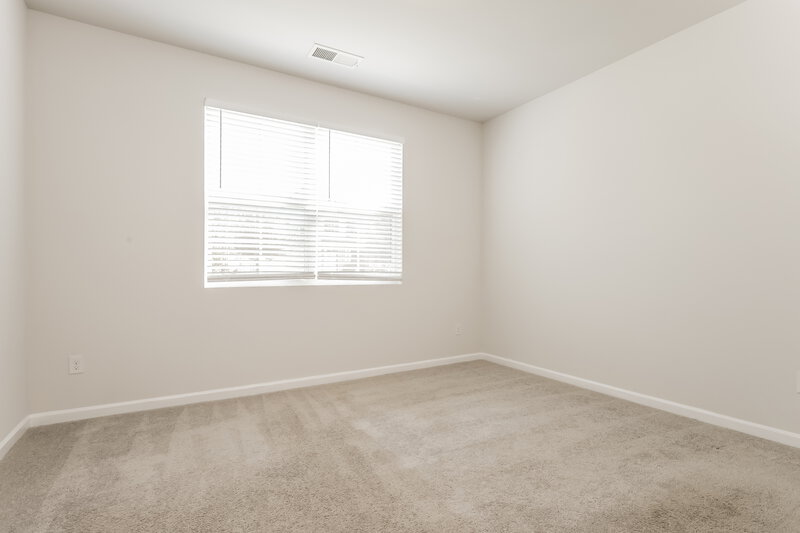 2,330/Mo, 429 Culloden Moor Dr McDonough, GA 30253 Bedroom View