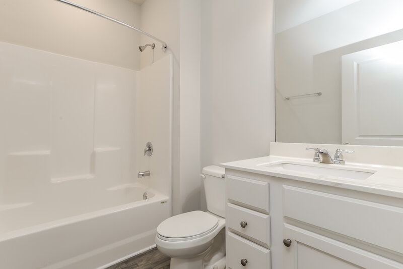 2,330/Mo, 429 Culloden Moor Dr McDonough, GA 30253 Bathroom View