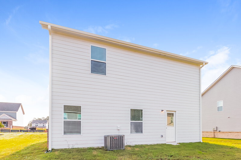 2,110/Mo, 416 Vermeer Ct Locust Grove, GA 30248 Rear View