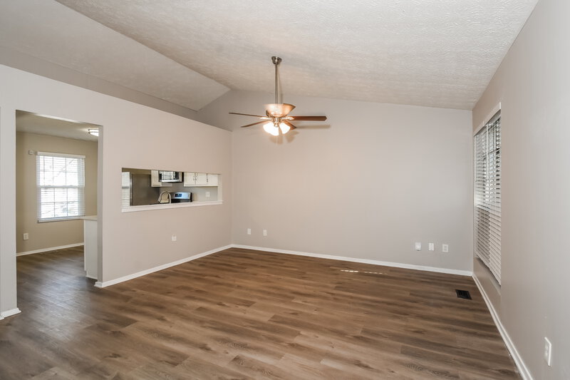 2,195/Mo, 1679 Harvest Hill Ln NW Kennesaw, GA 30144 Living Room View 3