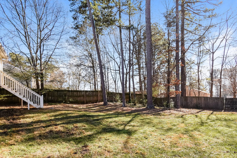 2,195/Mo, 1679 Harvest Hill Ln NW Kennesaw, GA 30144 Backyard View