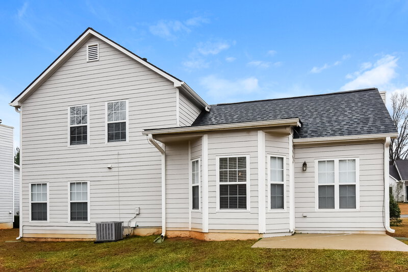 2,850/Mo, 4853 Lake Park Ter Acworth, GA 30101 Rear View 2