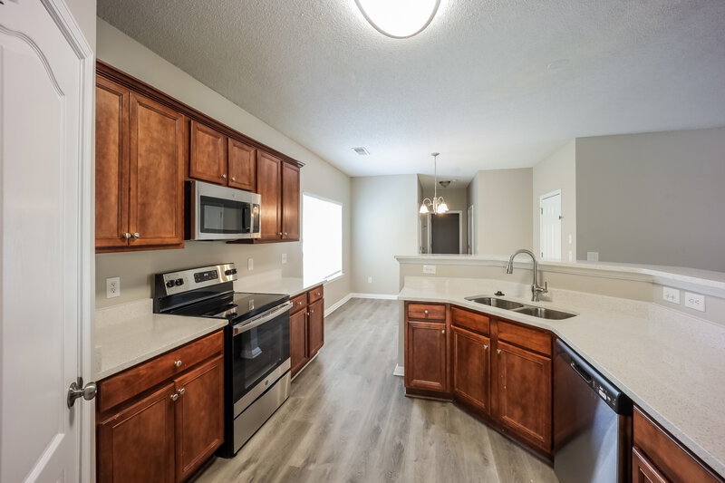 2,335/Mo, 3107 Tylerton Dr SW Atlanta, GA 30311 Kitchen View