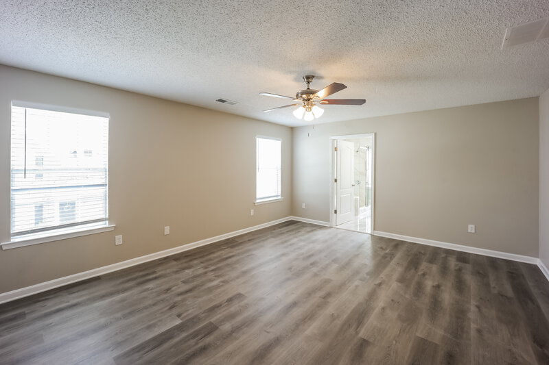 2,335/Mo, 3107 Tylerton Dr SW Atlanta, GA 30311 Main Bedroom View