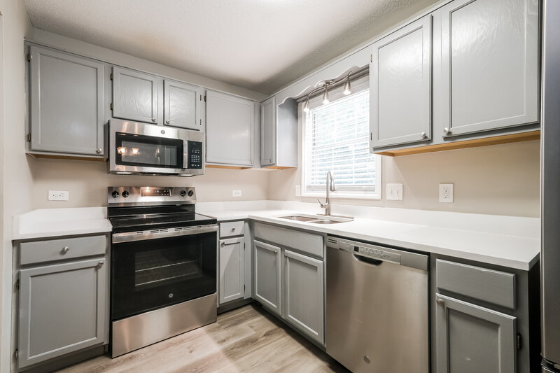 1,875/Mo, 116 Brentwood Ct Dallas, GA 30132 Kitchen View