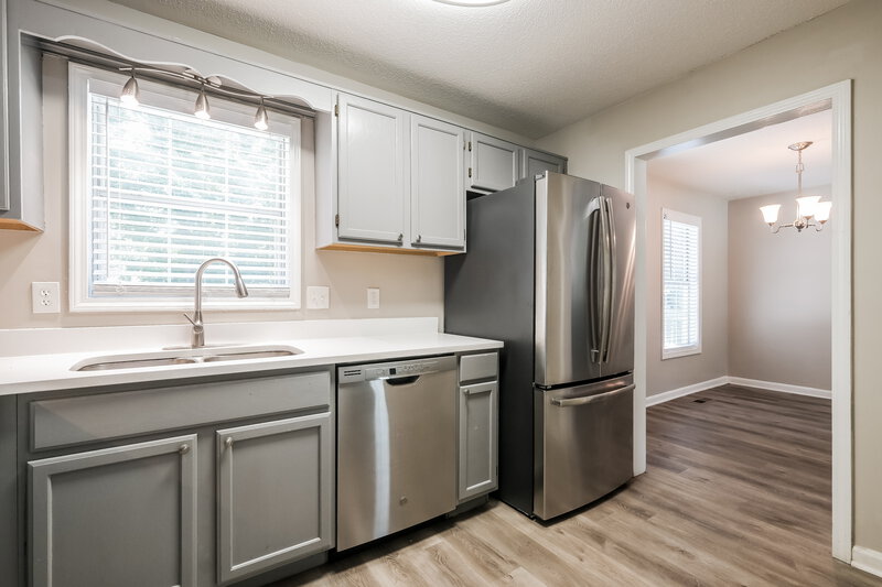 1,875/Mo, 116 Brentwood Ct Dallas, GA 30132 Kitchen View 3