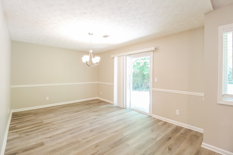 1,895/Mo, 1991 S Hidden Hills Pkwy Stone Mountain, GA 30088 Dining Room View