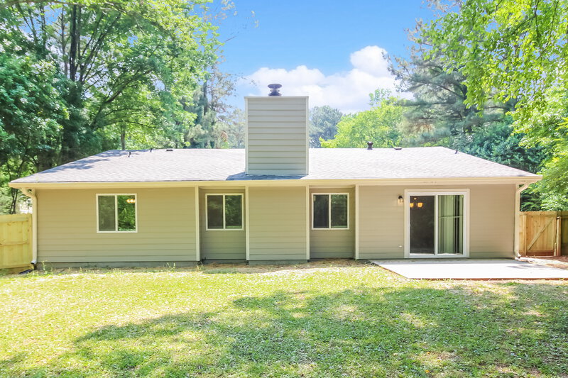 1,895/Mo, 1991 S Hidden Hills Pkwy Stone Mountain, GA 30088 Rear View