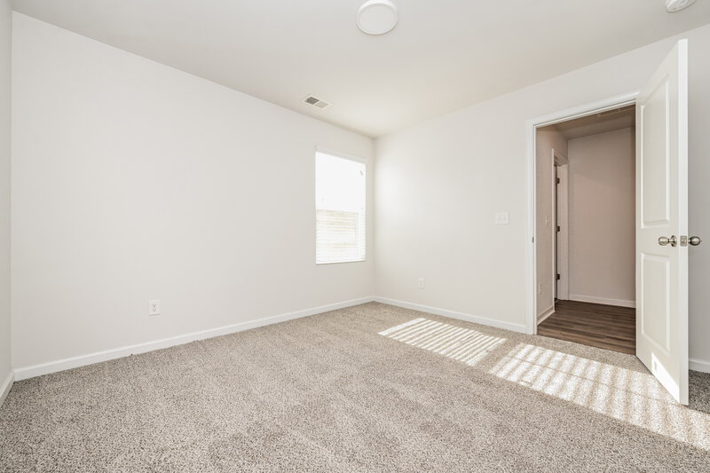 2,115/Mo, 713 Hamilton Pointe Ct McDonough, GA 30253 Bedroom View 3