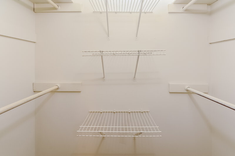 2,350/Mo, 10355 Rillridge Ct Alpharetta, GA 30022 Amenities View