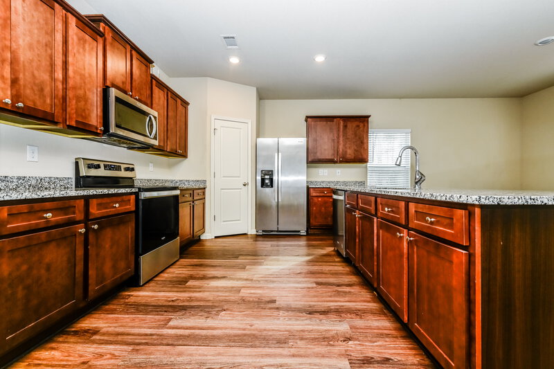 1,745/Mo, 532 Moline Way Locust Grove, GA 30248 Kitchen View