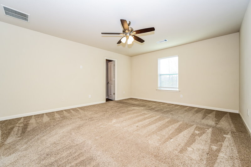 1,745/Mo, 532 Moline Way Locust Grove, GA 30248 Main Bedroom View