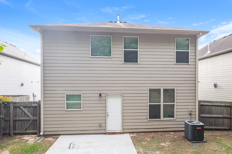 2,115/Mo, 6596 Woodwell Dr Union City, GA 30291 Rear View