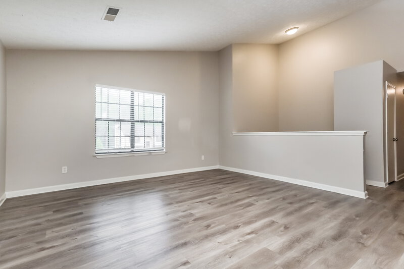 2,185/Mo, 2935 Sandy Cir Riverdale, GA 30296 Living Room View 2