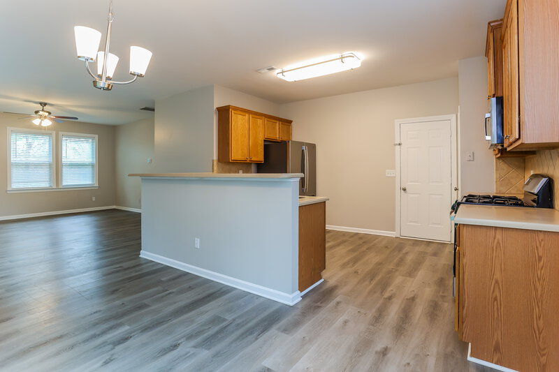 2,285/Mo, 5220 Argyll Ln Douglasville, GA 30135 Dining Room View 2