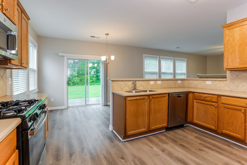 2,285/Mo, 5220 Argyll Ln Douglasville, GA 30135 Kitchen View