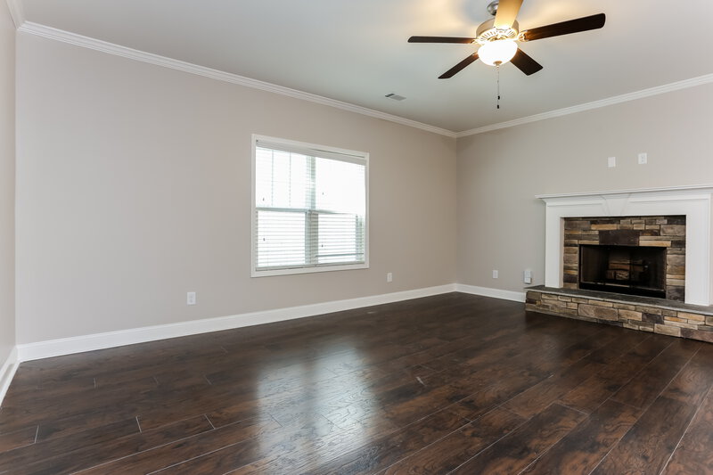 2,065/Mo, 22 E Newnan Rd Unit A Newnan, GA 30263 Living Room View
