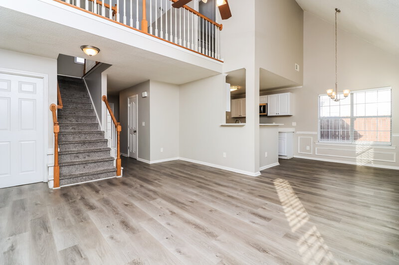 2,255/Mo, 186 Saddleview Trail Riverdale, GA 30274 Living Room View 2