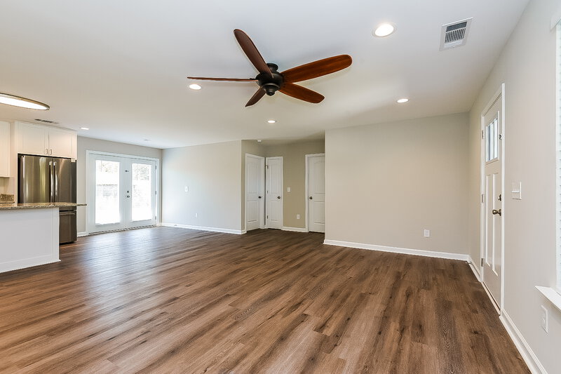 1,845/Mo, 440 Grassdale Rd Cartersville, GA 30121 Living Room View