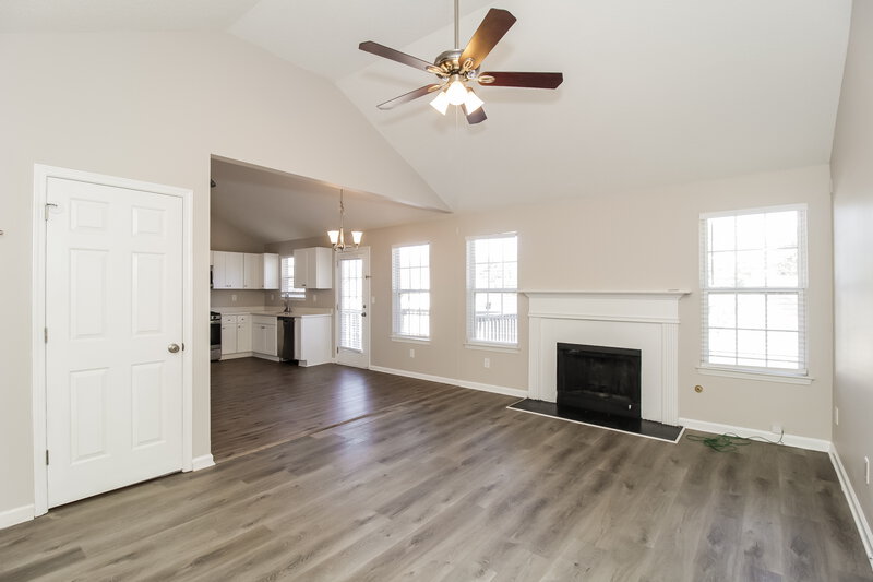 2,665/Mo, 714 Cherry Branch Cir Fairburn, GA 30213 Living Room View