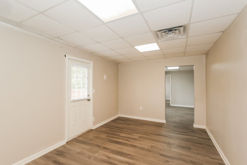2,525/Mo, 714 Cherry Branch Cir Fairburn, GA 30213 Sitting Room View