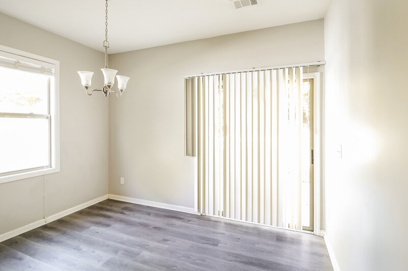 2,390/Mo, 30 Inverness Ave Newnan, GA 30263 Dining Room View
