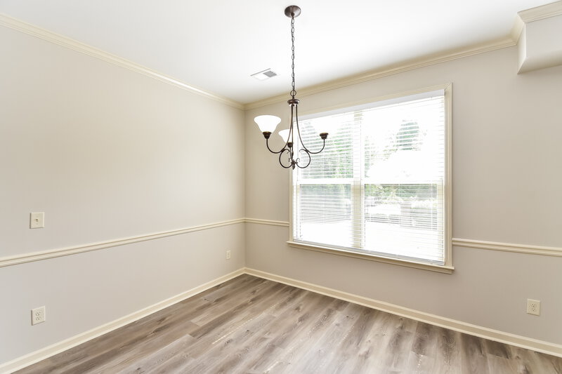 2,400/Mo, 1000 Cureton Dr Austell, GA 30106 Dining Room View