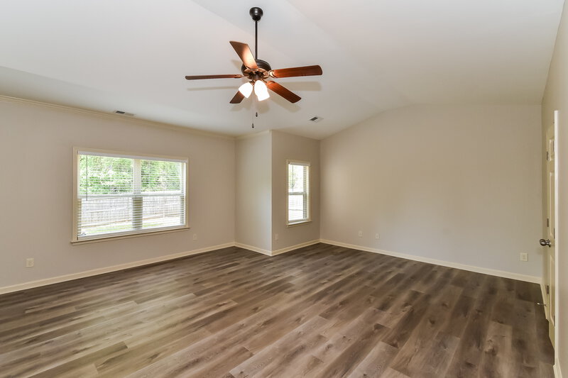 2,400/Mo, 1000 Cureton Dr Austell, GA 30106 Main Bedroom View