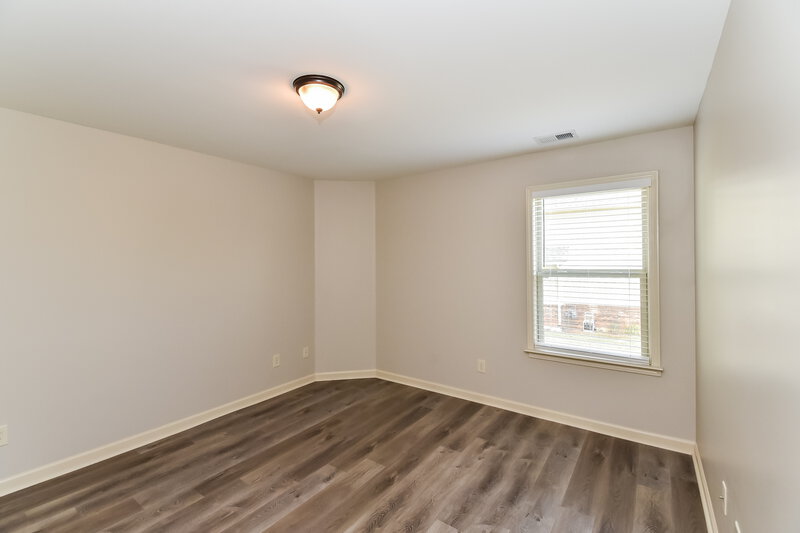 2,400/Mo, 1000 Cureton Dr Austell, GA 30106 Bedroom View 2