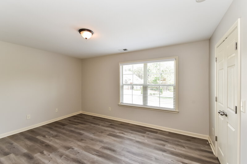 2,400/Mo, 1000 Cureton Dr Austell, GA 30106 Bedroom View 3