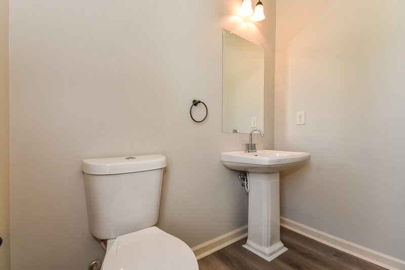 2,400/Mo, 1000 Cureton Dr Austell, GA 30106 Powder Room View
