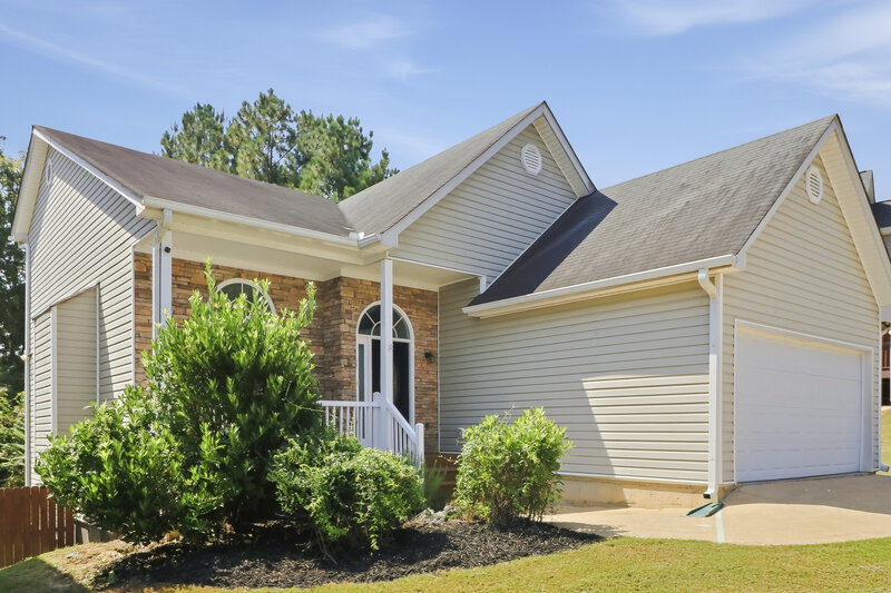 2,320/Mo, 204 Providence Rd Dallas, GA 30157 Side View