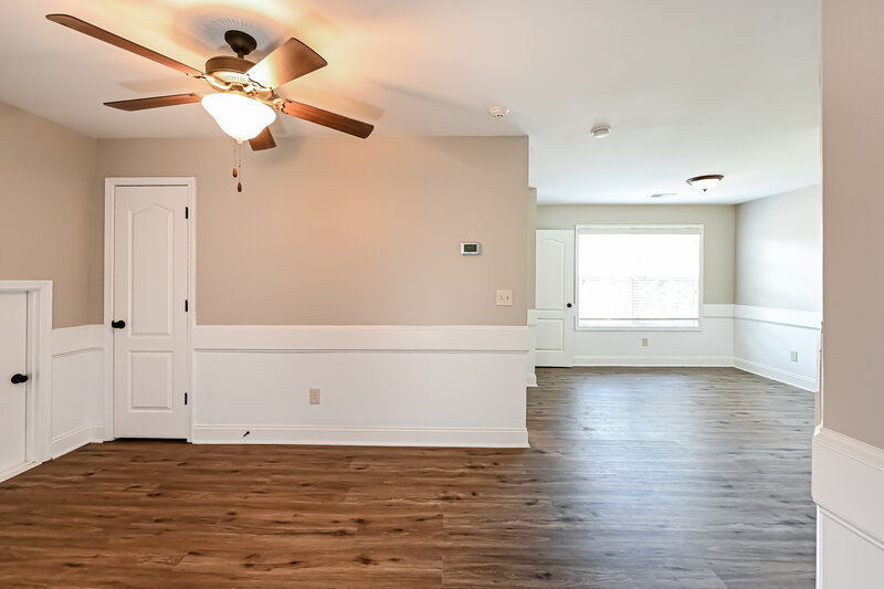 2,365/Mo, 66 Camden Village Dr Newnan, GA 30265 Foyer View