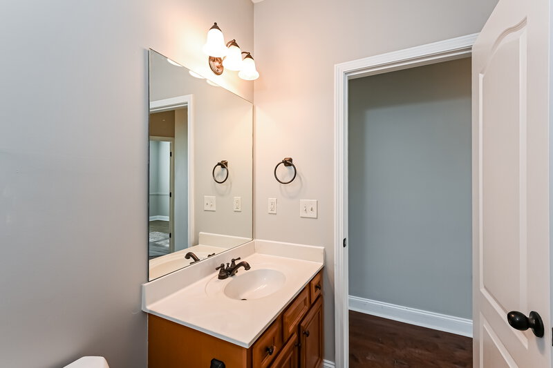 2,365/Mo, 66 Camden Village Dr Newnan, GA 30265 Bathroom View