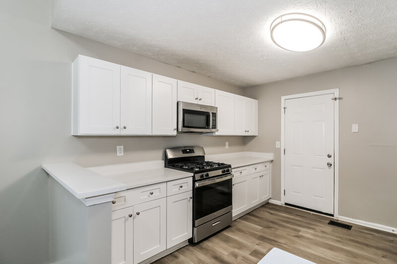 2,145/Mo, 1076 Hidden Brook Trl College Park, GA 30349 Kitchen View