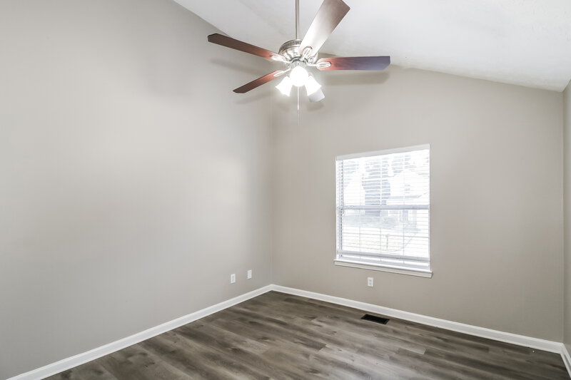 2,145/Mo, 1076 Hidden Brook Trl College Park, GA 30349 Bedroom View