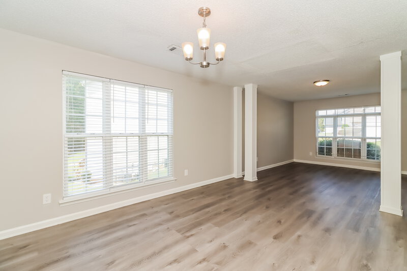2,665/Mo, 6640 Delaware Bend Fairburn, GA 30213 Dining Room View