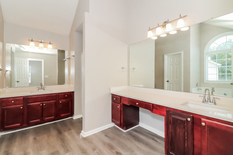 2,665/Mo, 6640 Delaware Bend Fairburn, GA 30213 Main Bathroom View