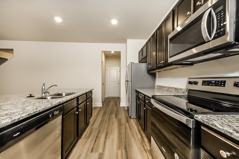 2,380/Mo, 363 Hamilton Pointe Dr McDonough, GA 30253 Kitchen View