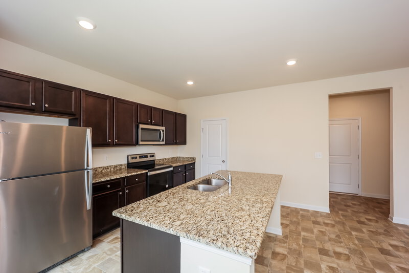 2,530/Mo, 380 Hamilton Pointe Dr McDonough, GA 30253 Misc View 4