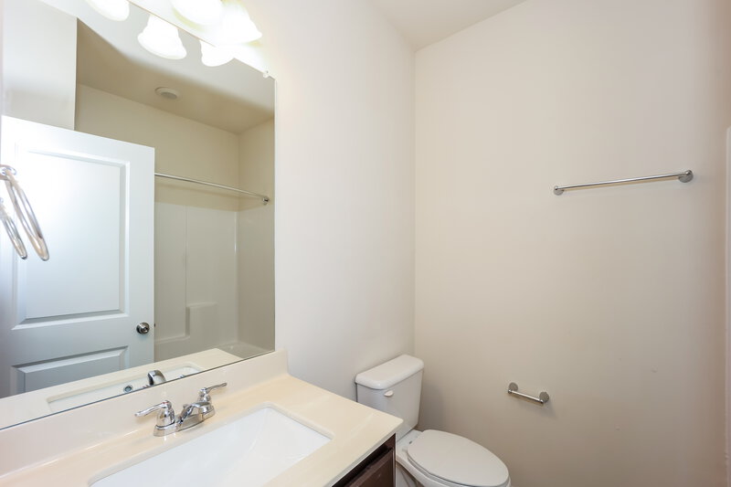 3,510/Mo, 380 Hamilton Pointe Dr McDonough, GA 30253 Powder Room View