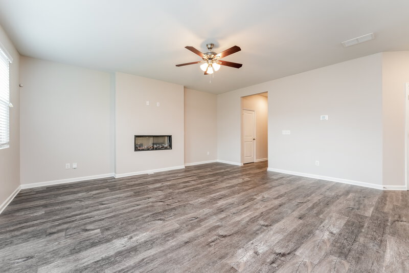 2,395/Mo, 238 Hamilton Pointe Dr McDonough, GA 30253 Living Room View