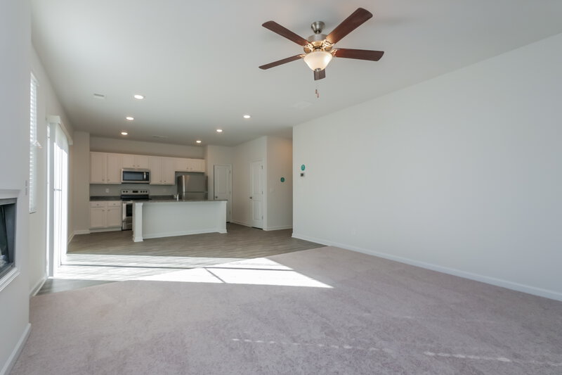 2,930/Mo, 480 Culloden Moor Dr McDonough, GA 30253 Living Room View 2