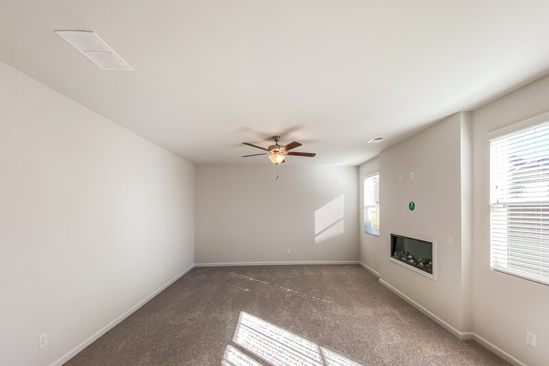 2,930/Mo, 480 Culloden Moor Dr McDonough, GA 30253 Living Room View 3
