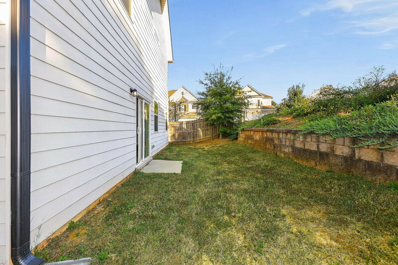 2,110/Mo, 480 Culloden Moor Dr McDonough, GA 30253 Rear View
