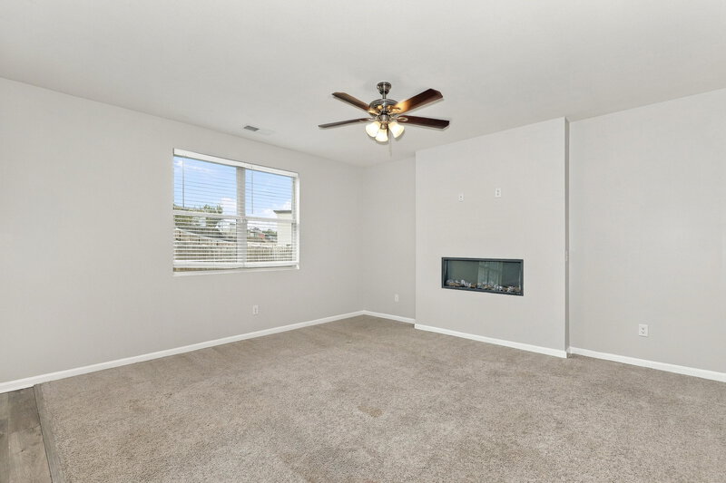 2,355/Mo, 316 Hamilton Pointe Dr McDonough, GA 30253 Living Room View